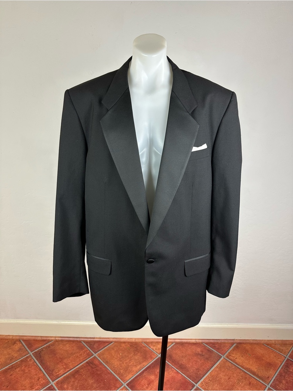 Balmain Men’s XXL Dinner Jacket in Black